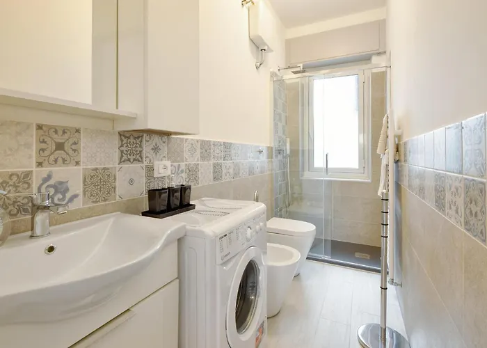 1 Bedroom Stunning In Lägenhet *